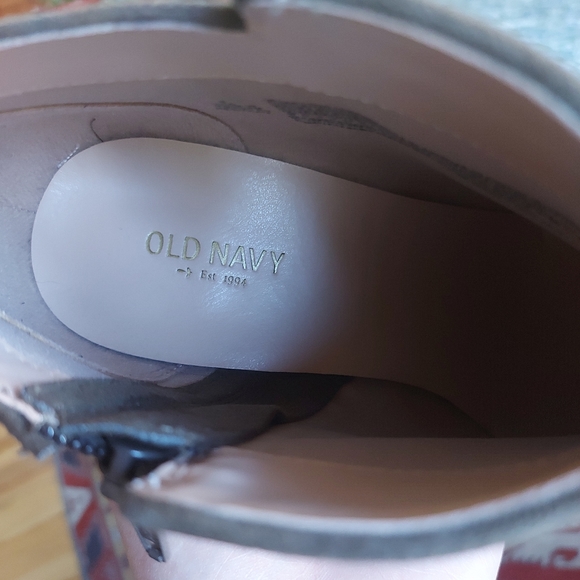 Old Navy suede boots size 9 - Picture 6 of 12